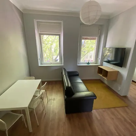 Apartment Emas 7 Mit 4 Einzelbetten, Küche, Dusche *