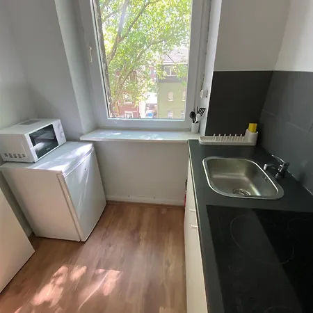 Emas 7 Mit 4 Einzelbetten, Küche, Dusche Apartment *